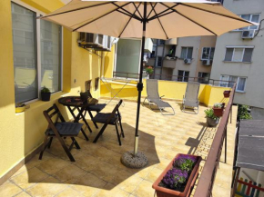 Art apartment Kiril and Metodi square